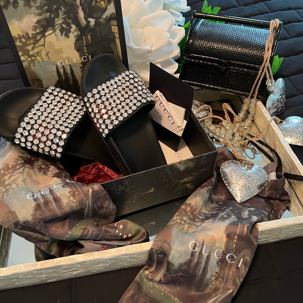 Authentic Gucci slides with Swarovski crystals -size US 9